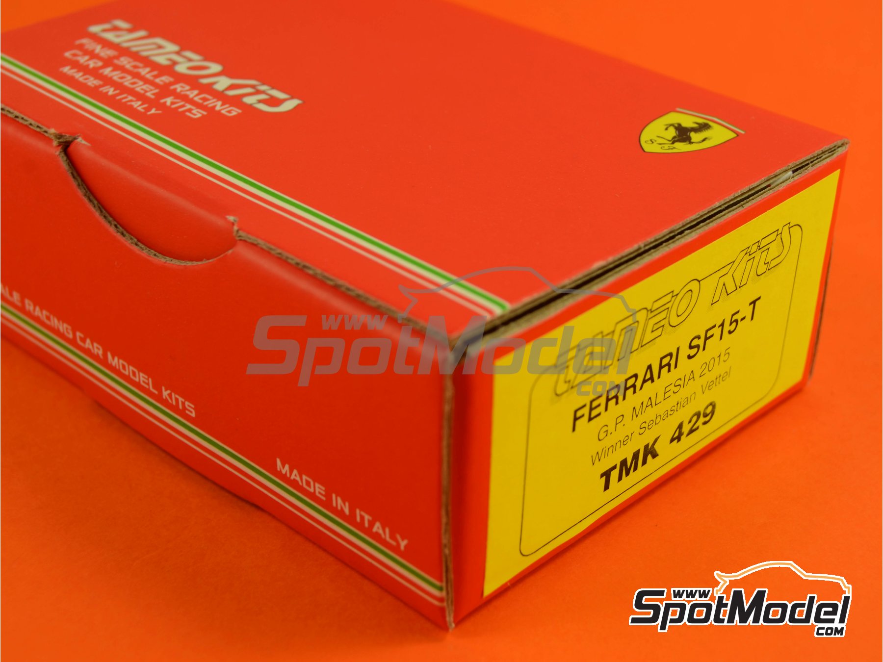 Tameo Kits TMK429: Car scale model kit 1/43 scale - Ferrari